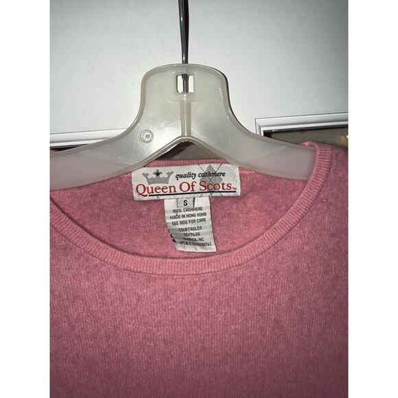 Queen of Scots Pink 100% Cashmere Sweater Womens Size Small Lightweight Layer - Picture 2 of 3
